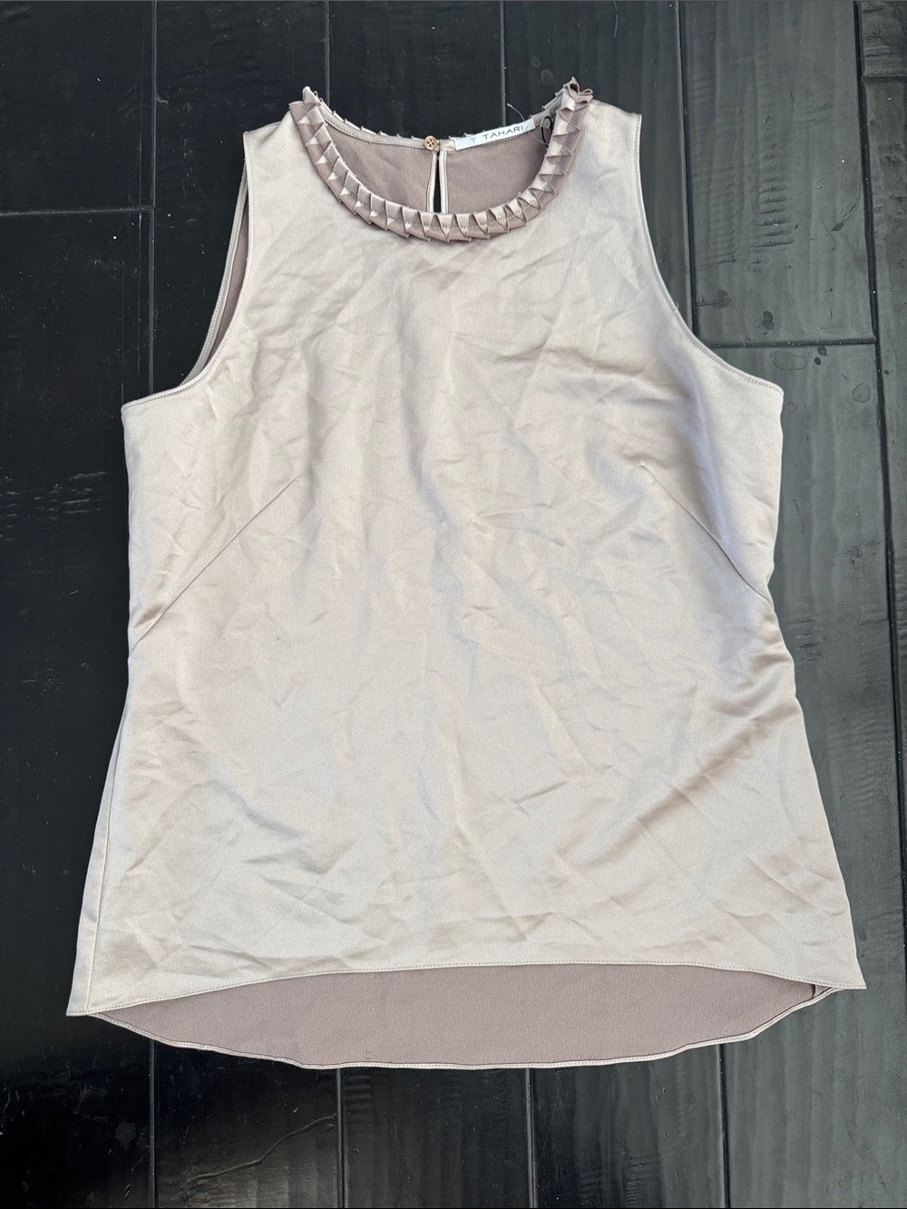 T Tahari Mauve top